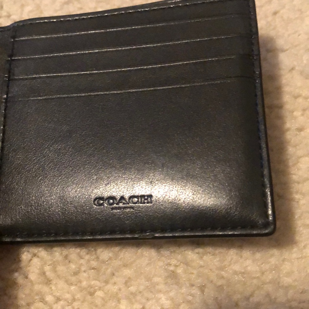 Coach Wallet - Picture 5 of 6